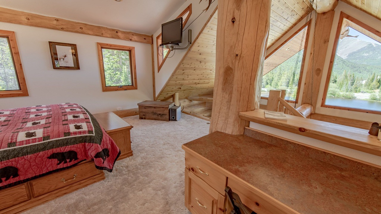 Photo of Bedroom in Monarch