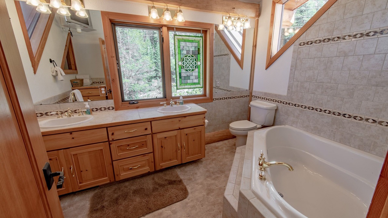 Photo of Bathroom in Monarch