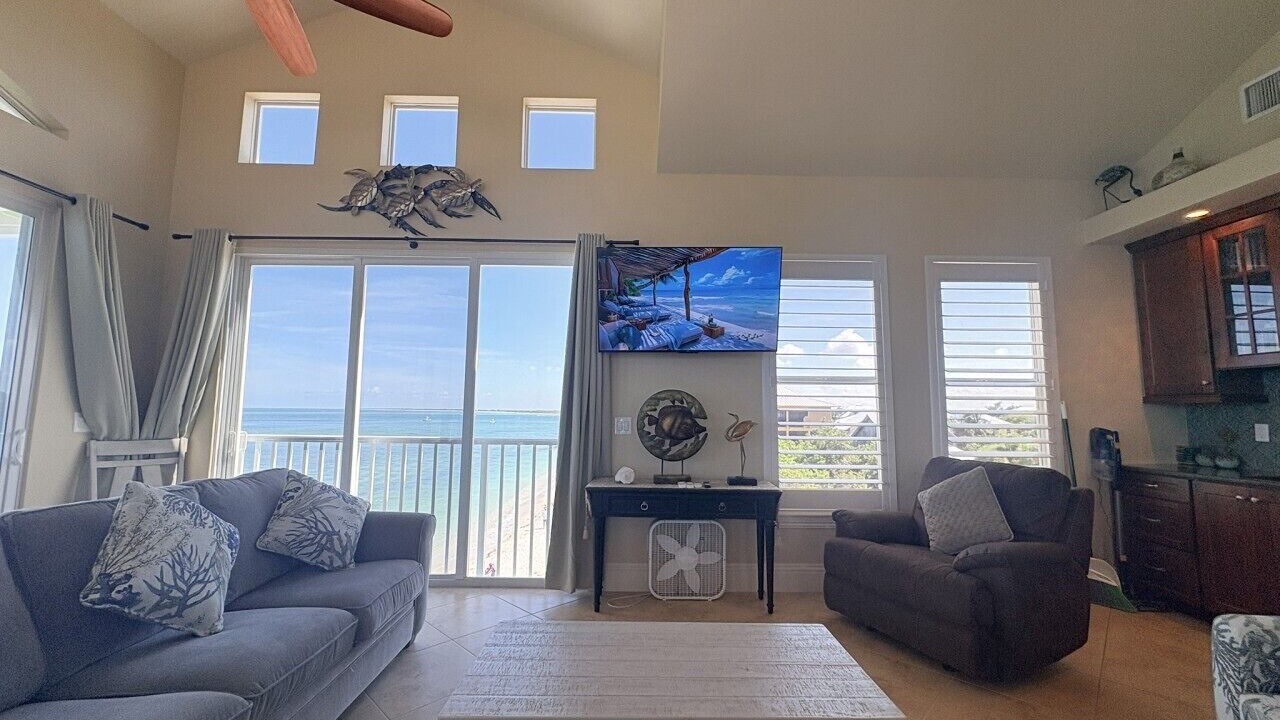 Photo of Livingroom in Jose's Hideaway