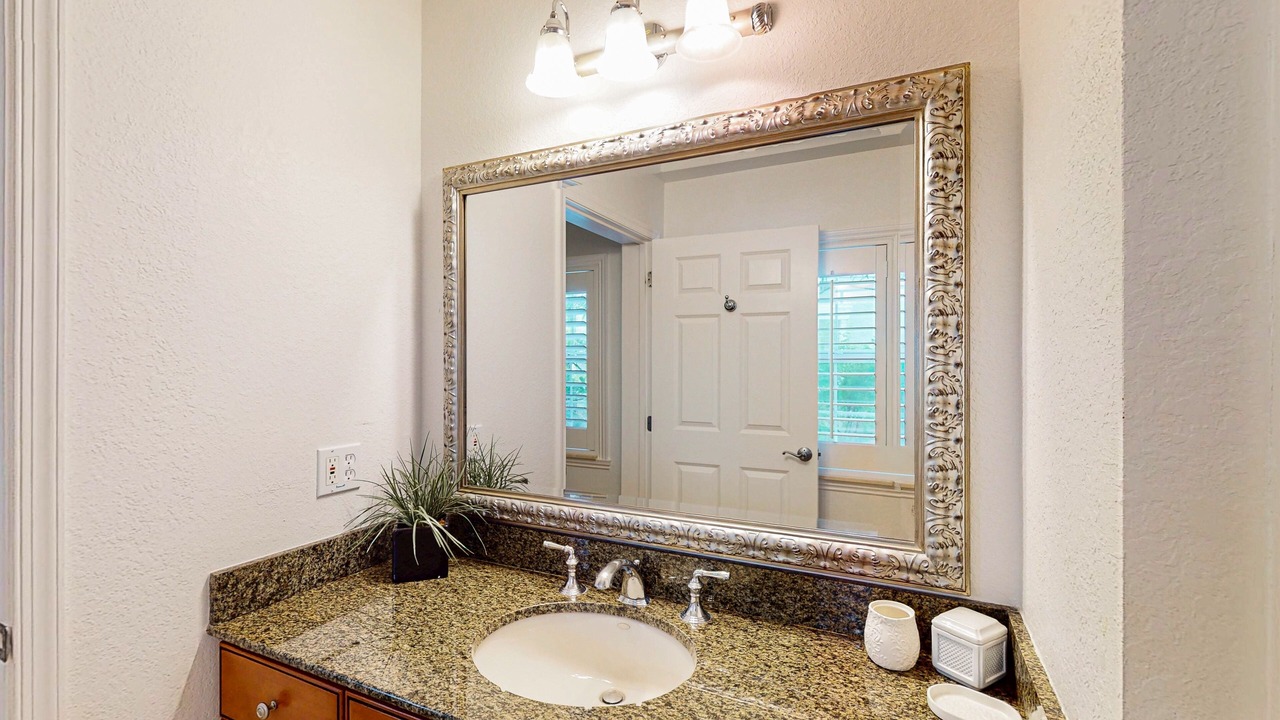 Photo of Bathroom in Reunion