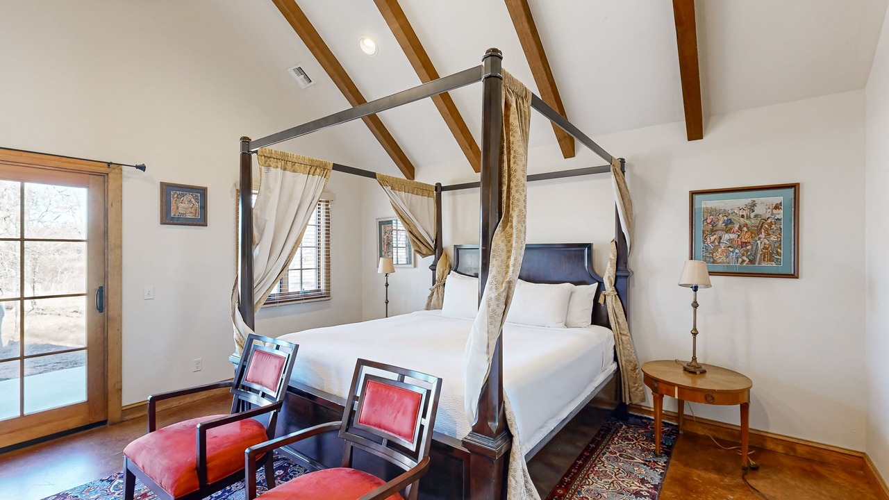 Photo of Bedroom in Fredericksburg