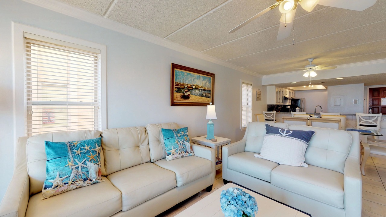 Photo of Livingroom in South Padre Island