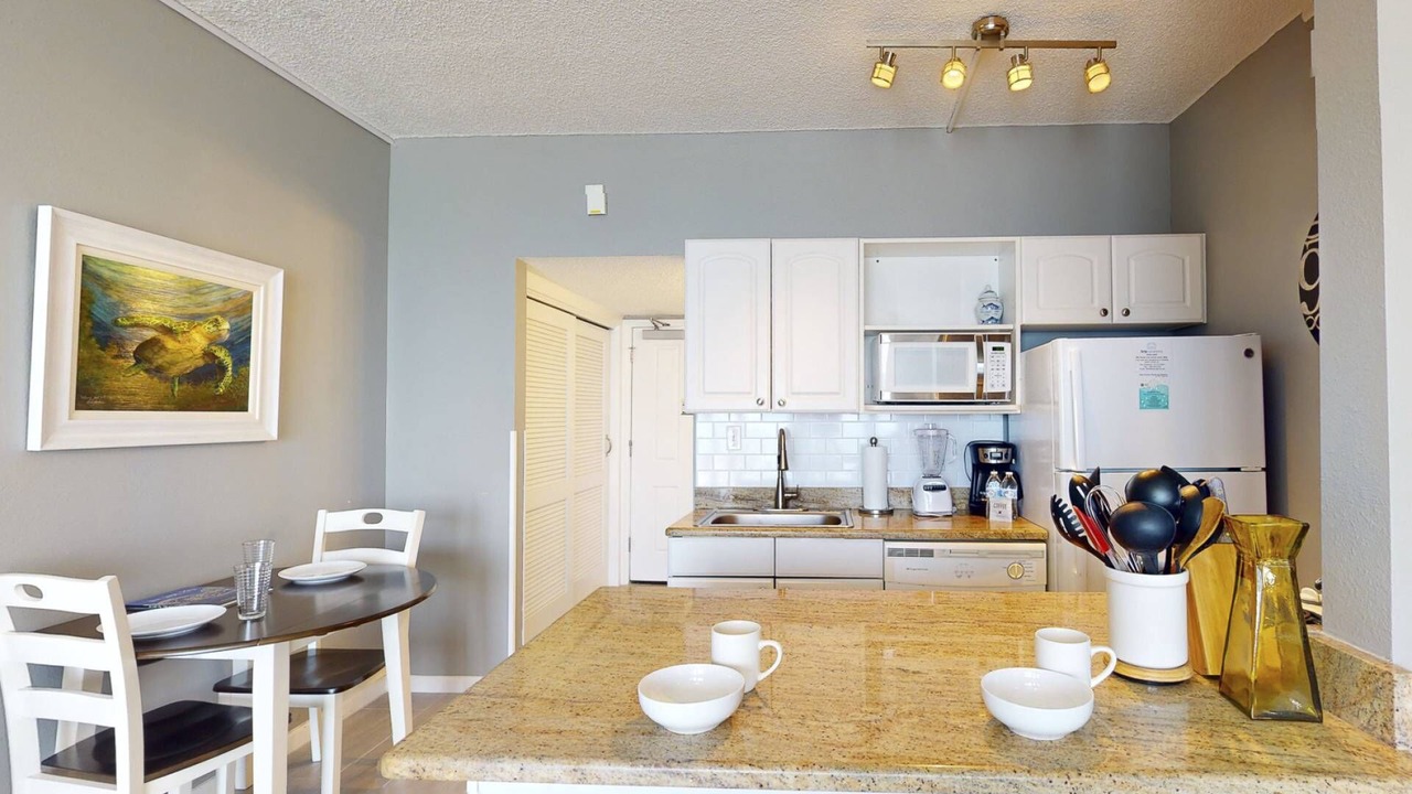 Photo of Kitchen in Treasure Island