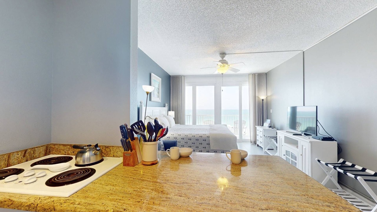 Photo of Bedroom in Treasure Island