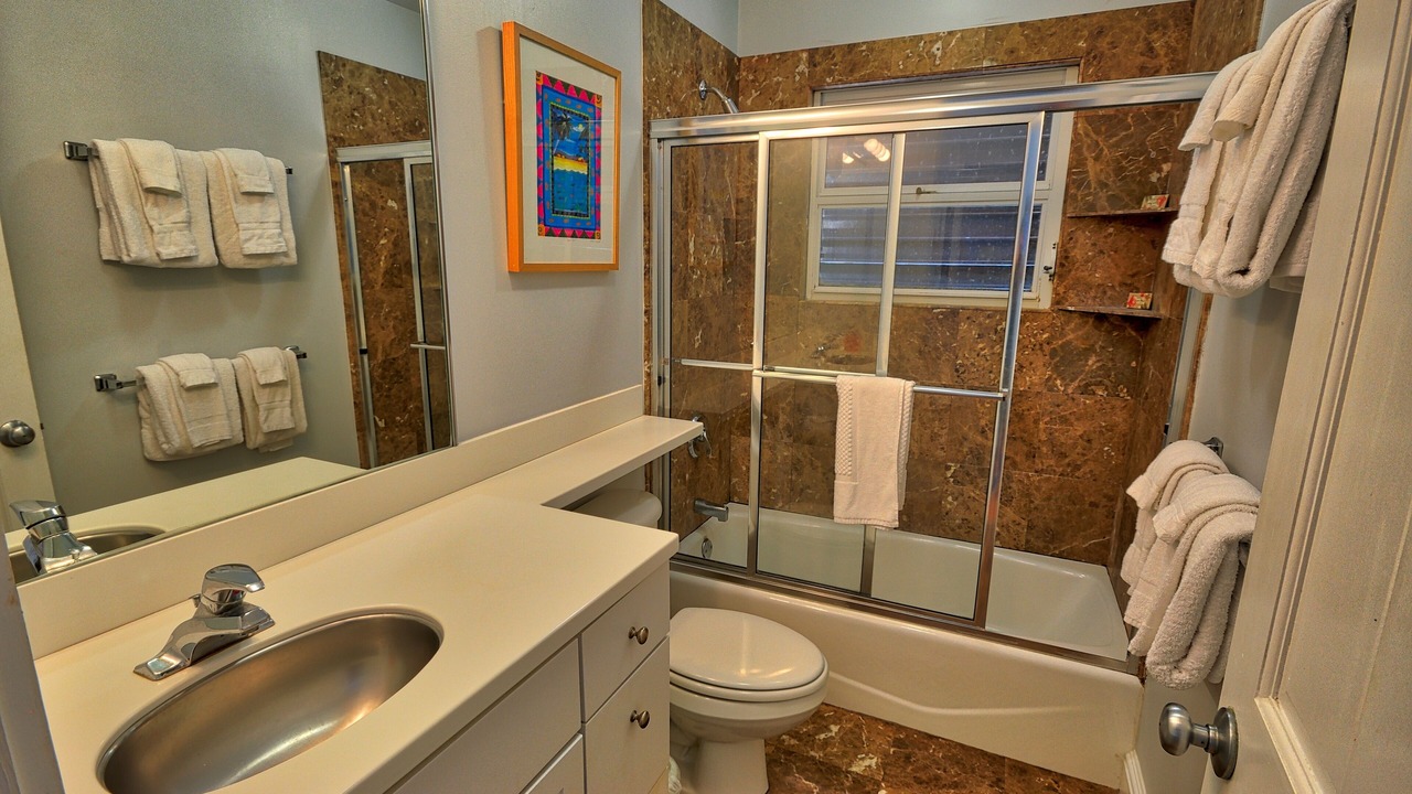 Photo of Bedroom in Uptown - Upper Duval