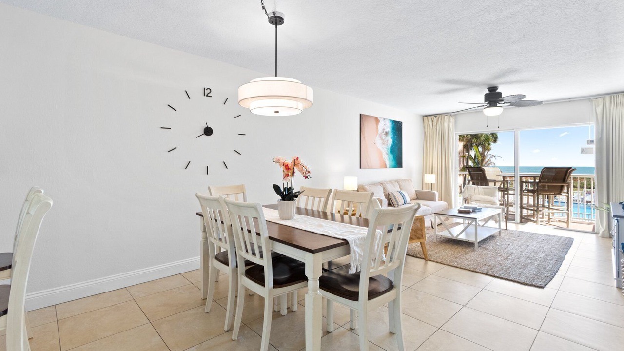 Photo of Bedroom in Cocoa Beach