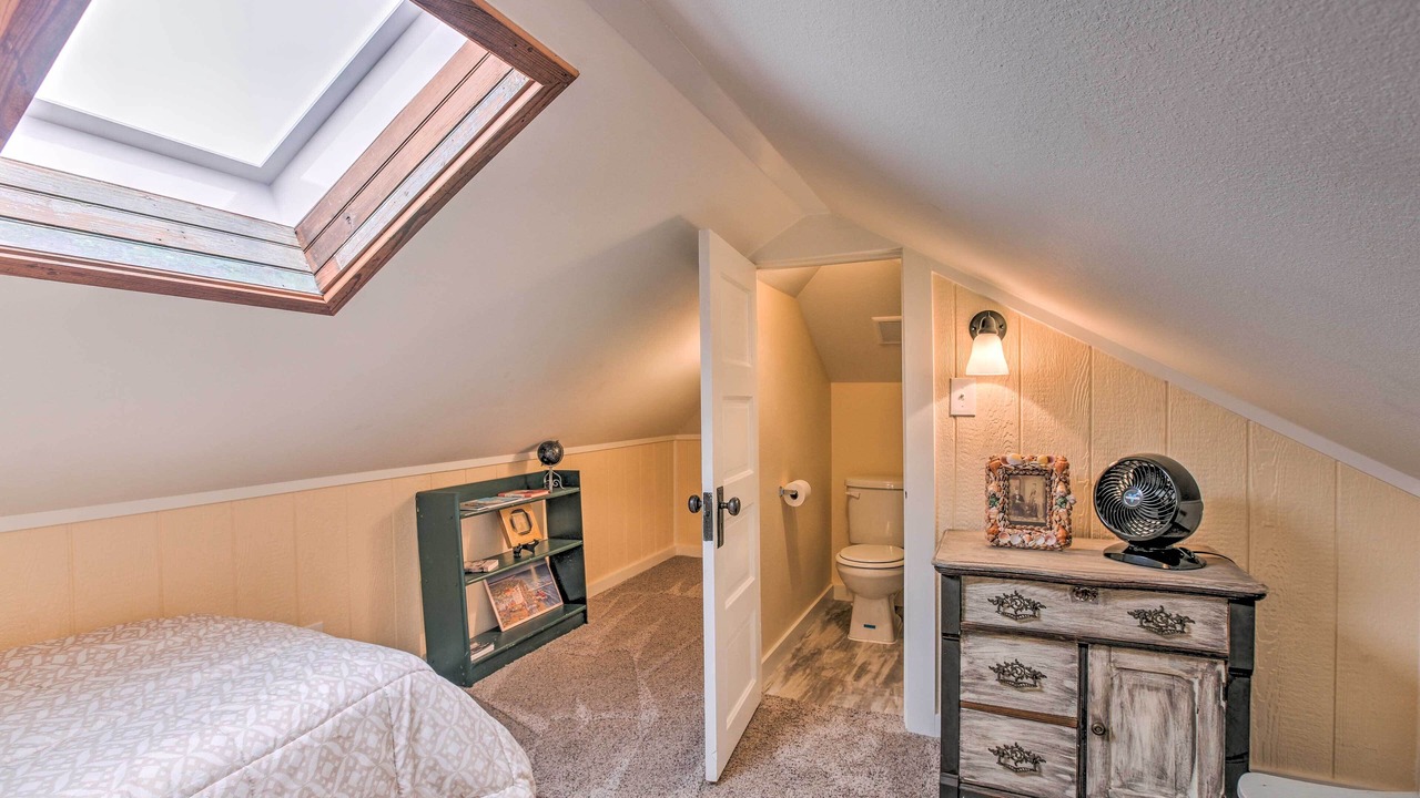 Photo of Bedroom in Galveston