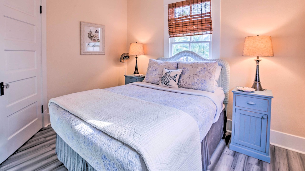 Photo of Bedroom in Galveston