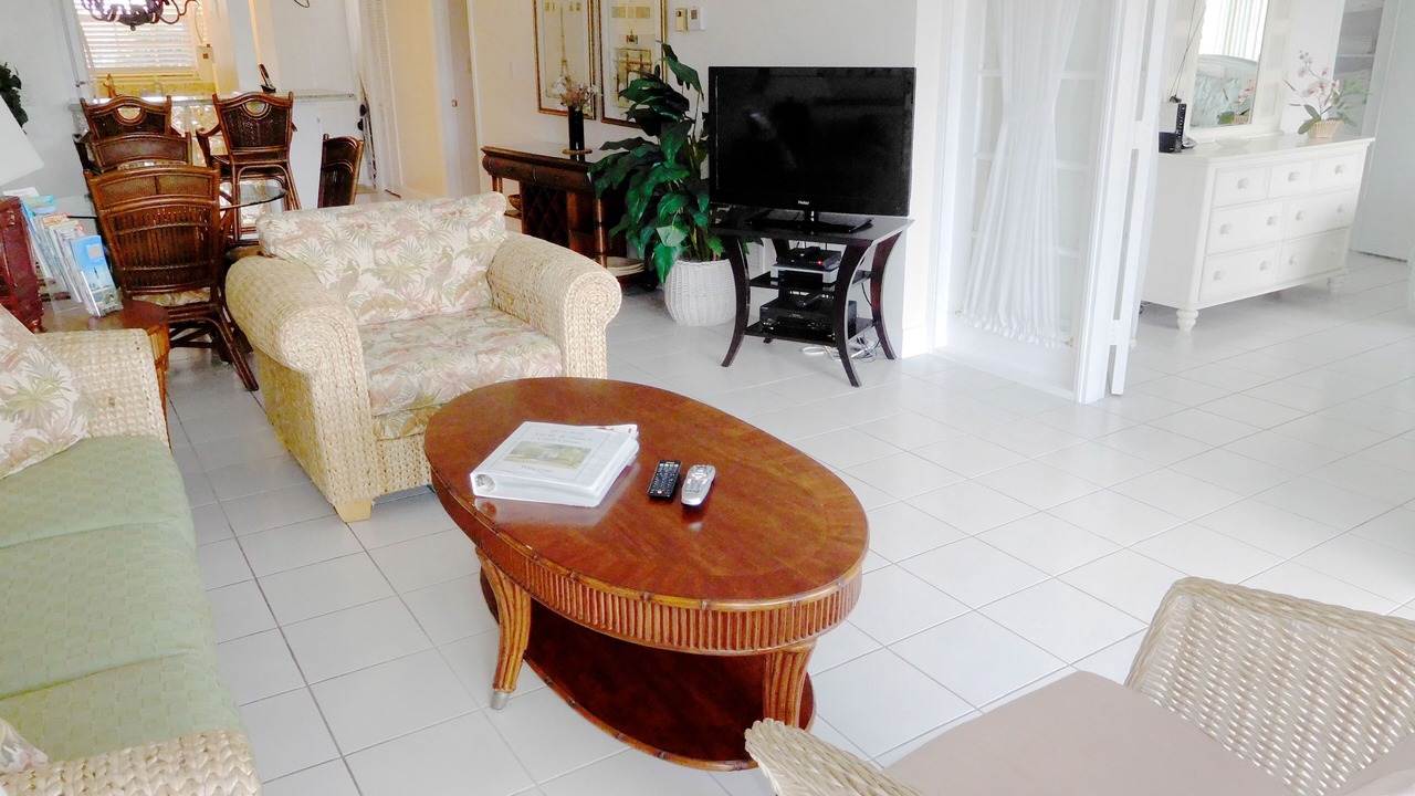 Photo of Livingroom in Harbor Village