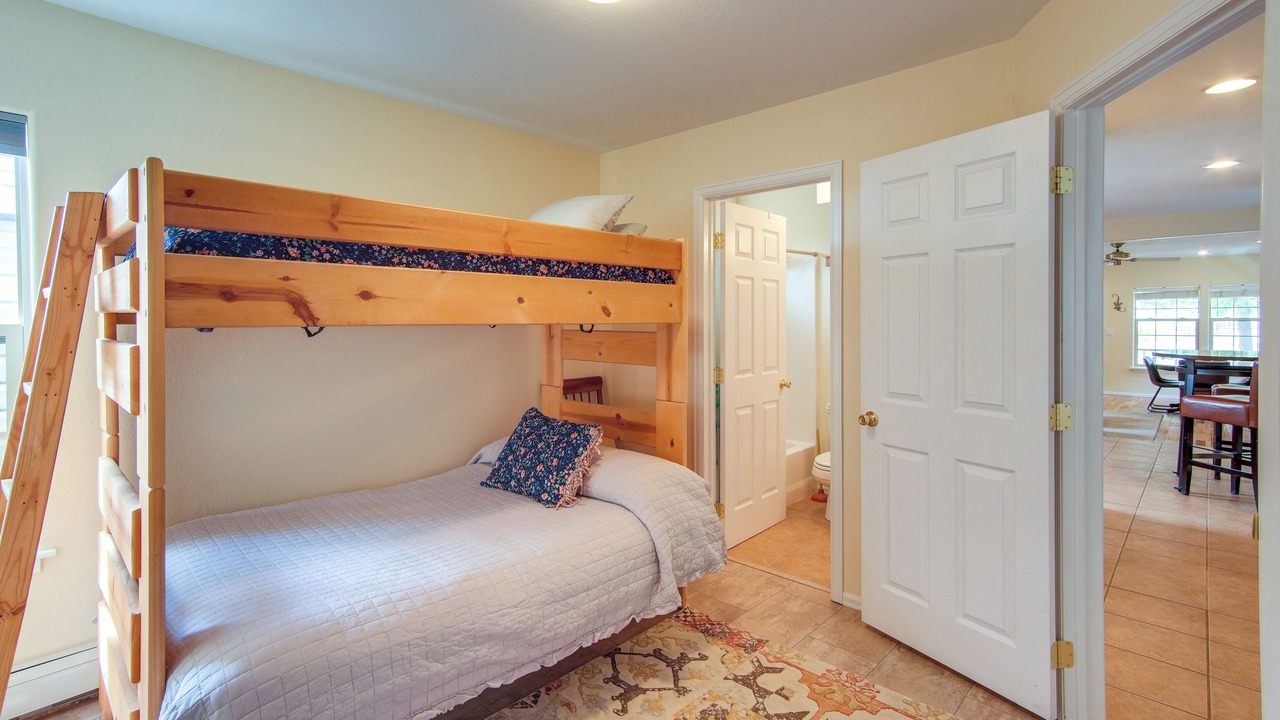 Photo of Bedroom in Buena Vista