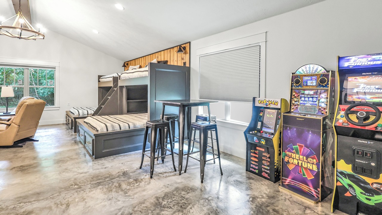 Photo of Bedroom in Daisy