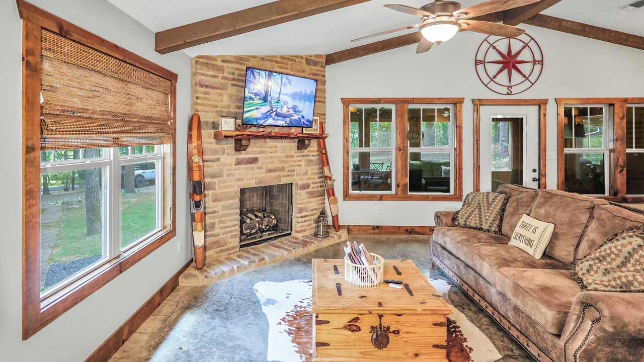 Photo of Livingroom in Daisy