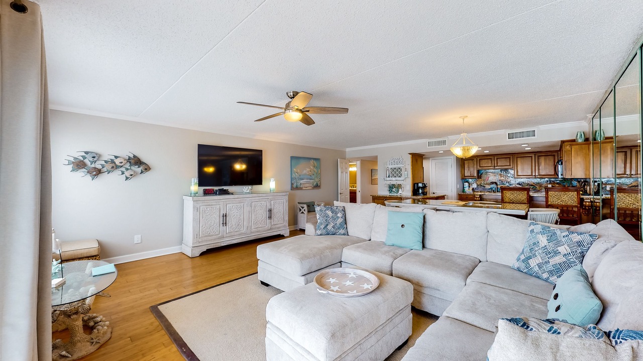 Photo of Livingroom in Fort Walton Beach