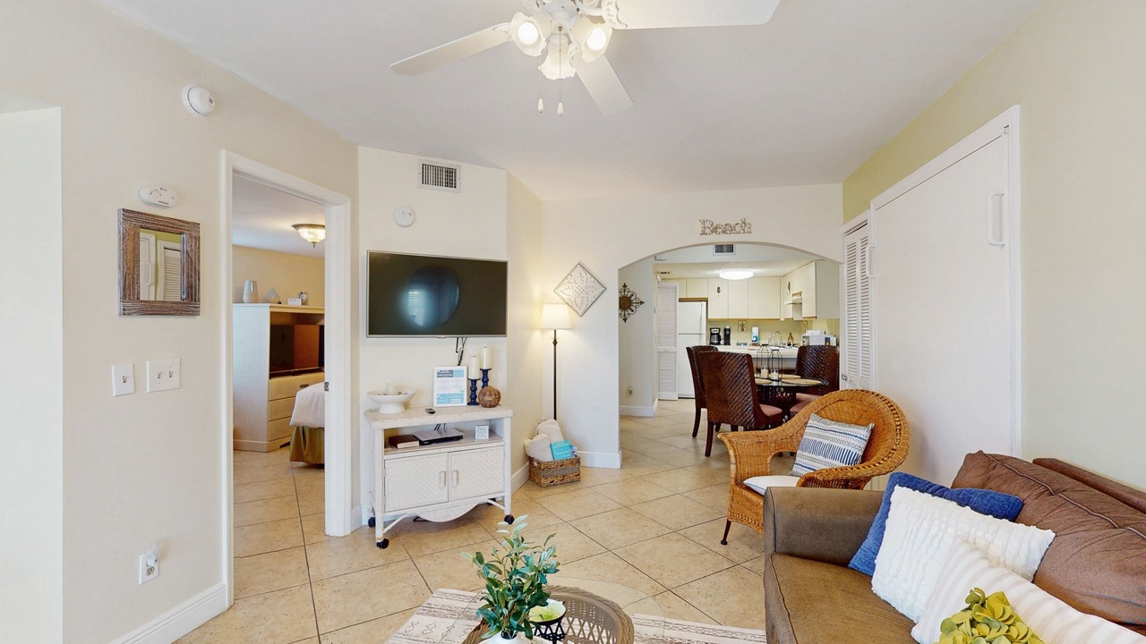Photo of Livingroom in Cape Caneveral Beach Gardens
