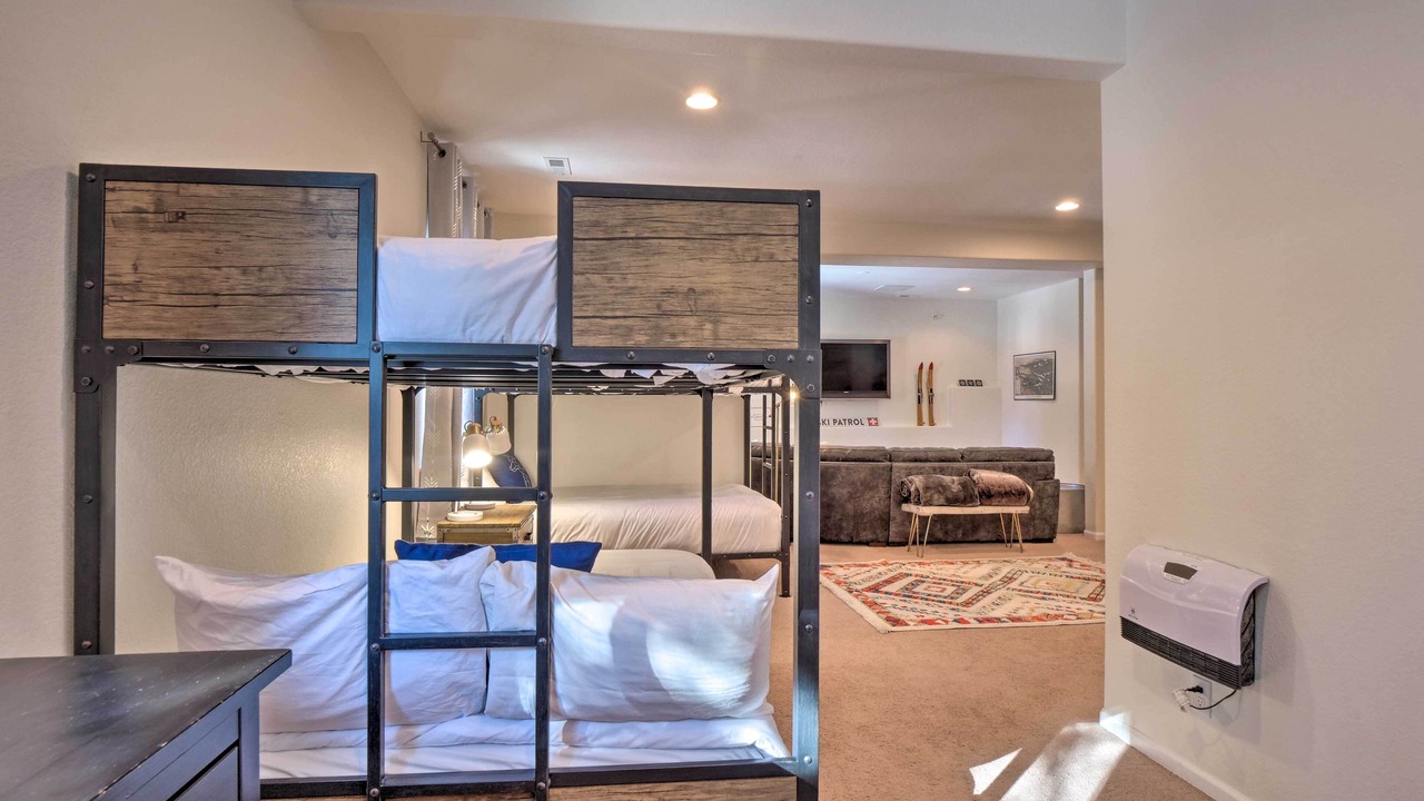 Photo of Bedroom in Valley of the Sun