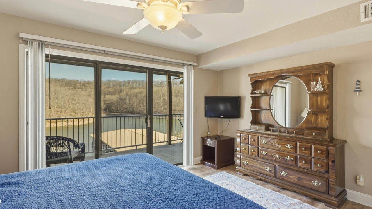 Photo of Bedroom in Osage Beach