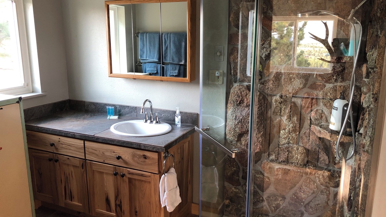 Photo of Bathroom in Westcliffe