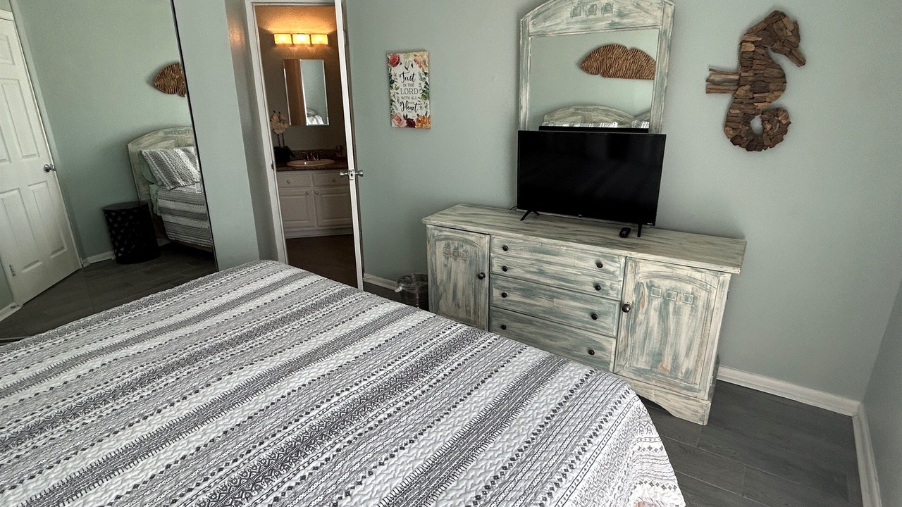 Photo of Bedroom in Galveston