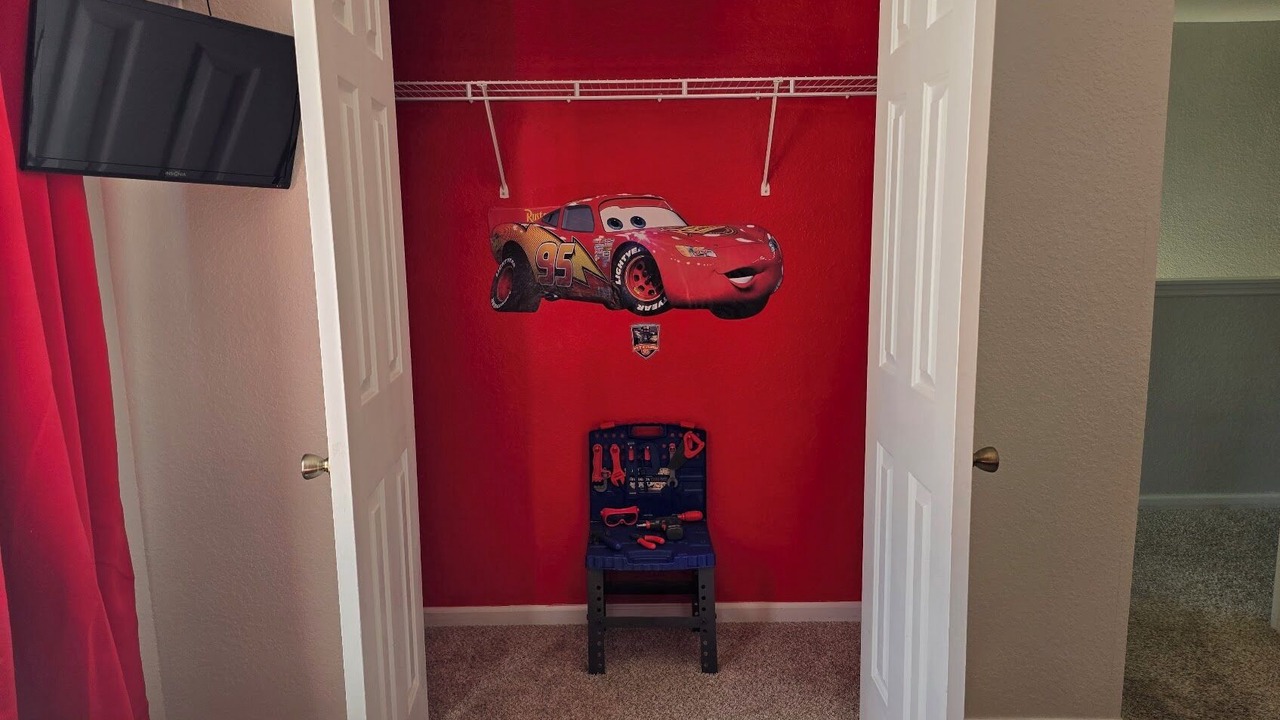 Photo of Bedroom in Windsor Hills