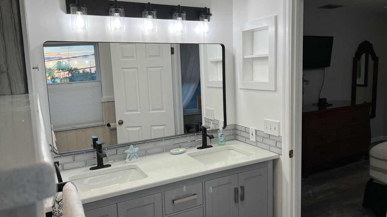 Photo of Bathroom in Key Colony Beach
