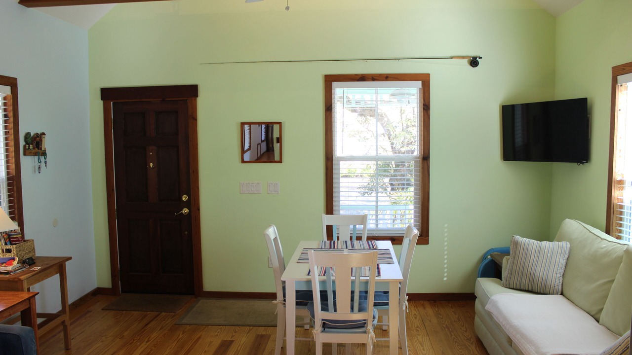 Photo of Livingroom in Lincolnville