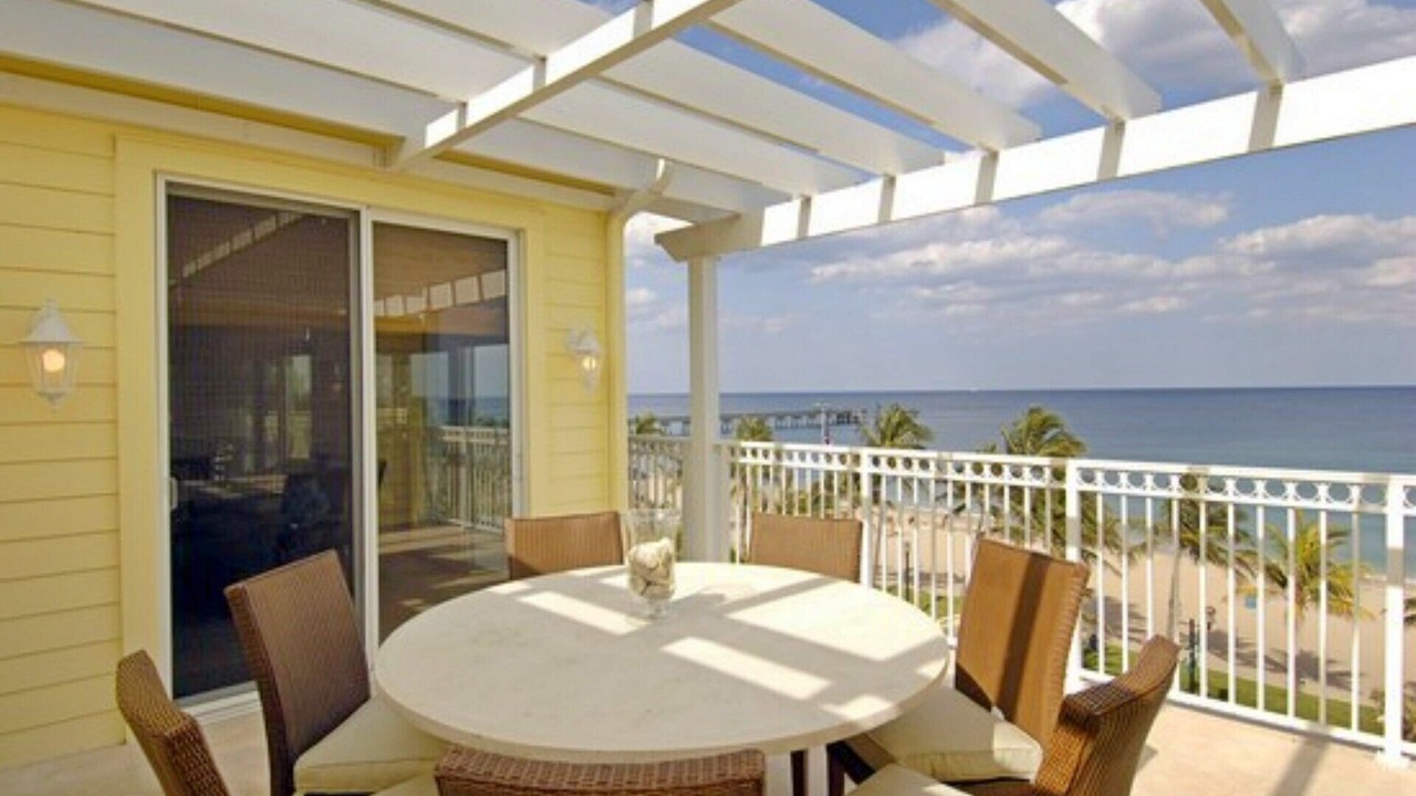 Photo of Outdoor in Deerfield Beach