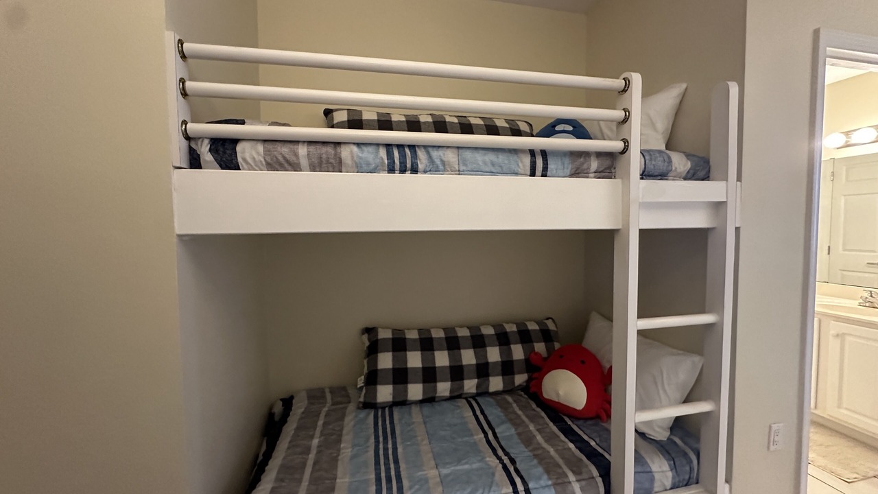 Photo of Bedroom in Navarre Beach