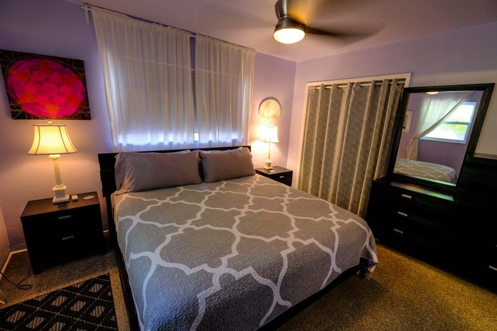 Photo of Bedroom in North Beach