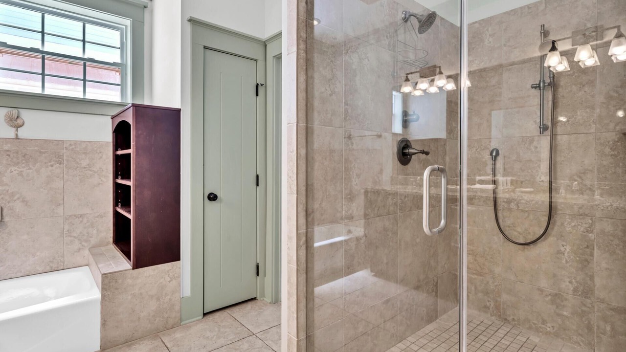 Photo of Bathroom in Seacrest Beach