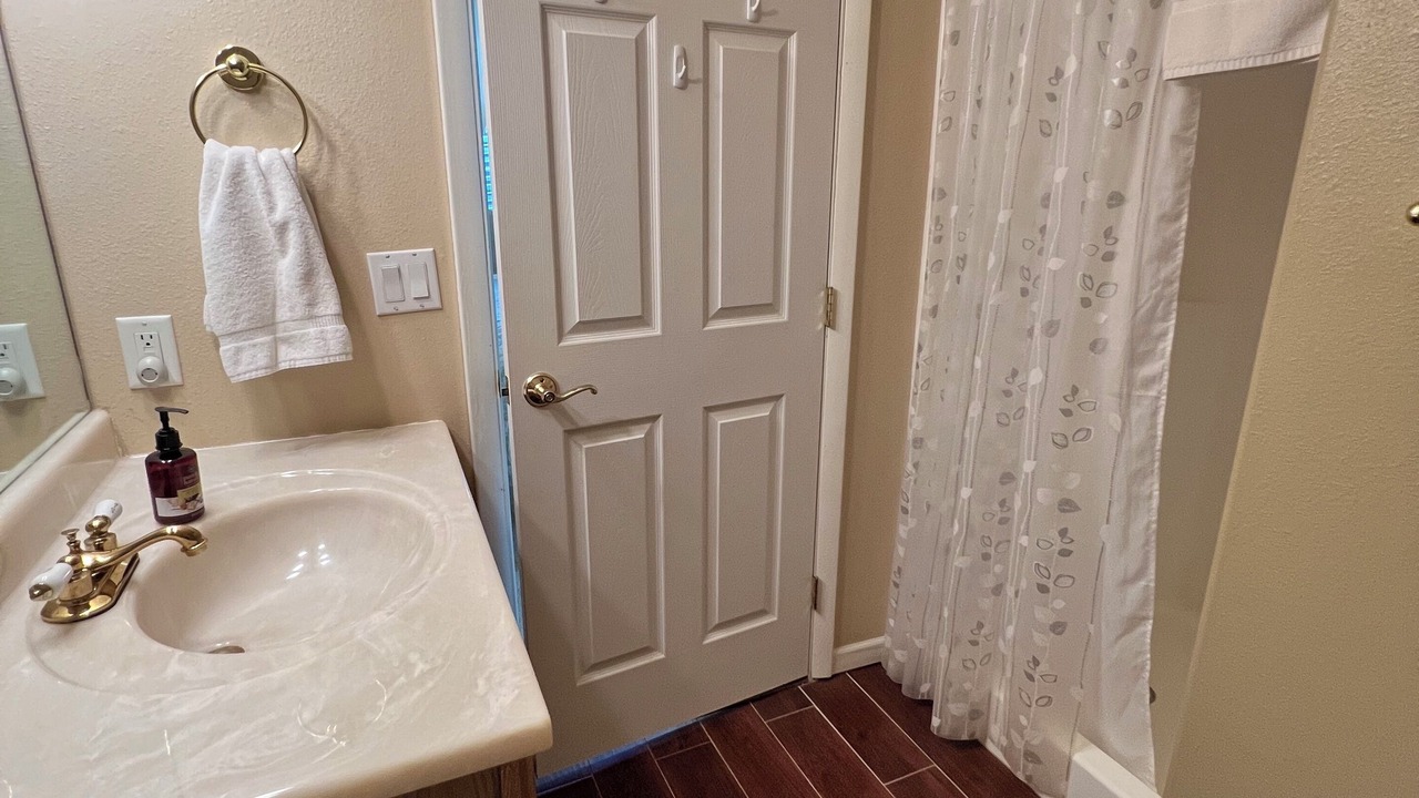 Photo of Bathroom in Buena Vista
