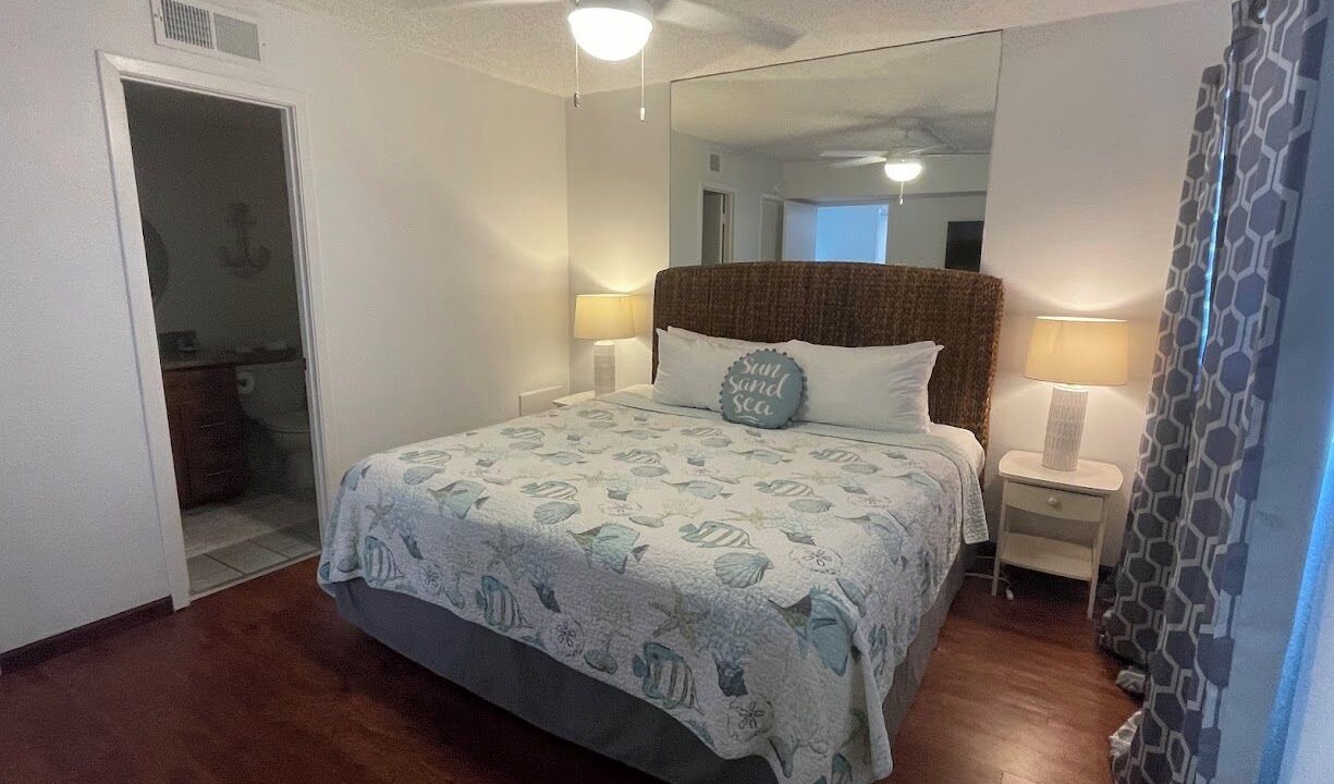 Photo of Bedroom in Galveston