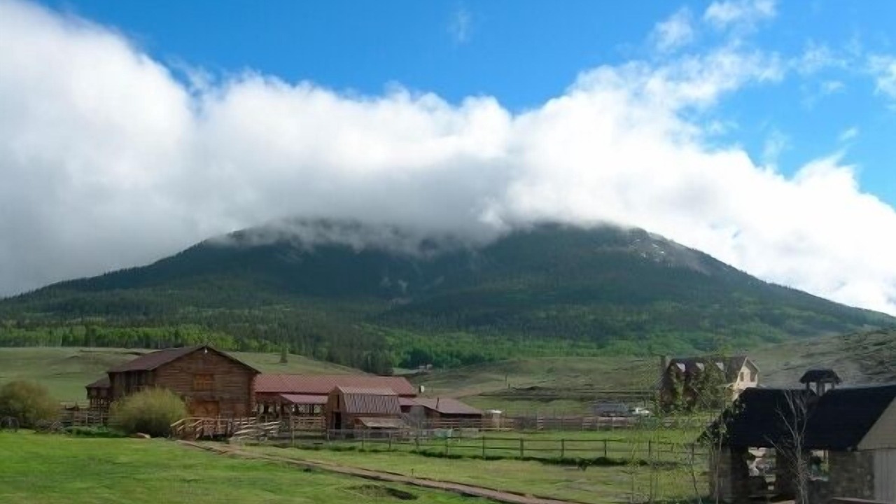 Photo of Outdoor in Whitepine