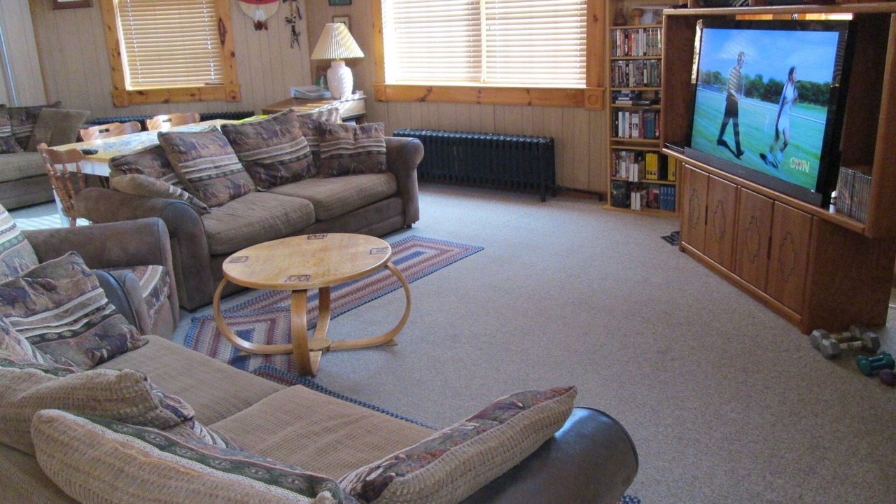 Photo of Bedroom in Whitepine