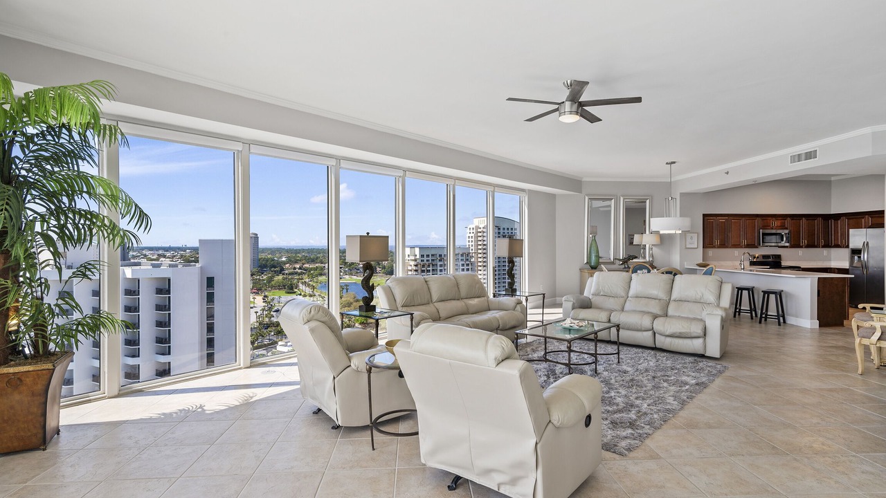 Photo of Livingroom in Sandestin