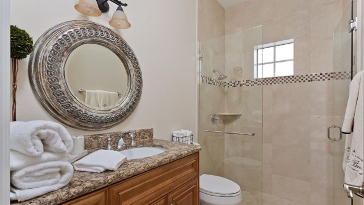 Photo of Bathroom in Cypress Point