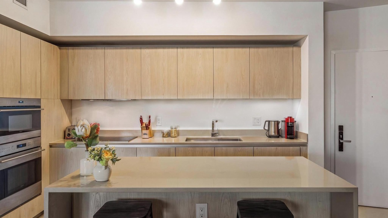Photo of Kitchen in Hollywood South Central Beach