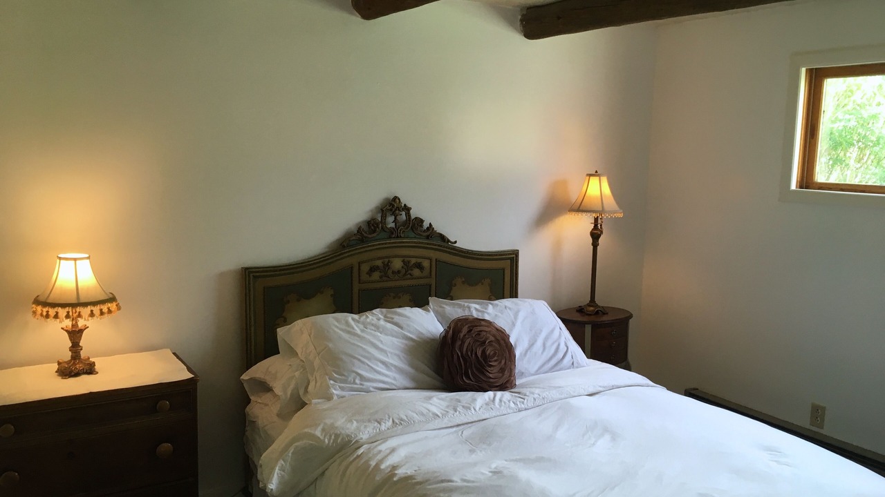 Photo of Bedroom in Glendevey