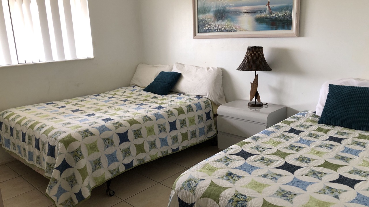 Photo of Bedroom in Crescent Beach