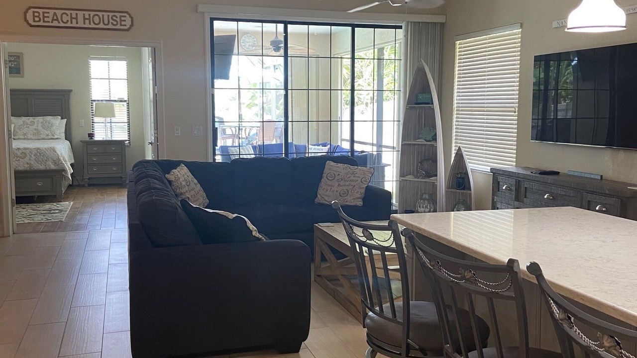 Photo of Livingroom in Naples Park