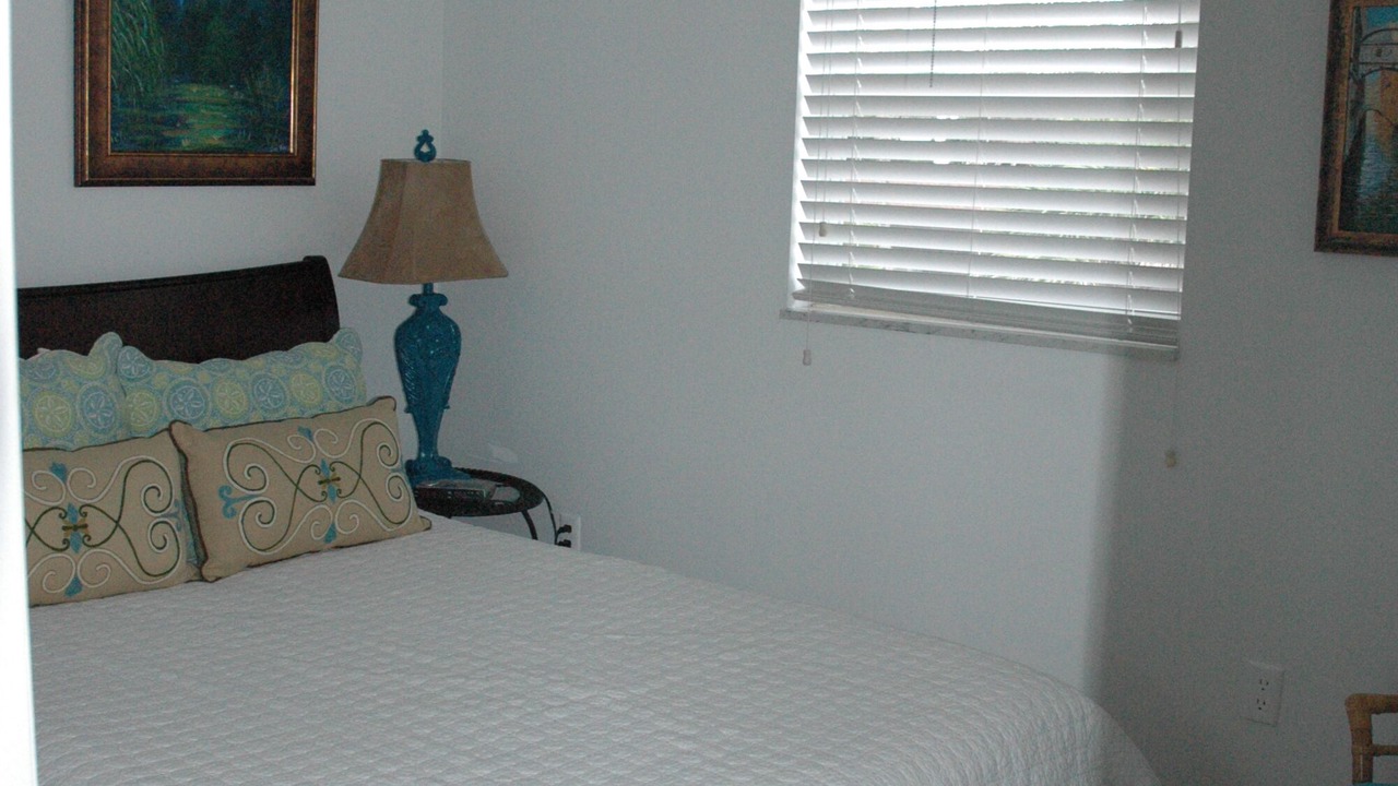 Photo of Bedroom in Englewood
