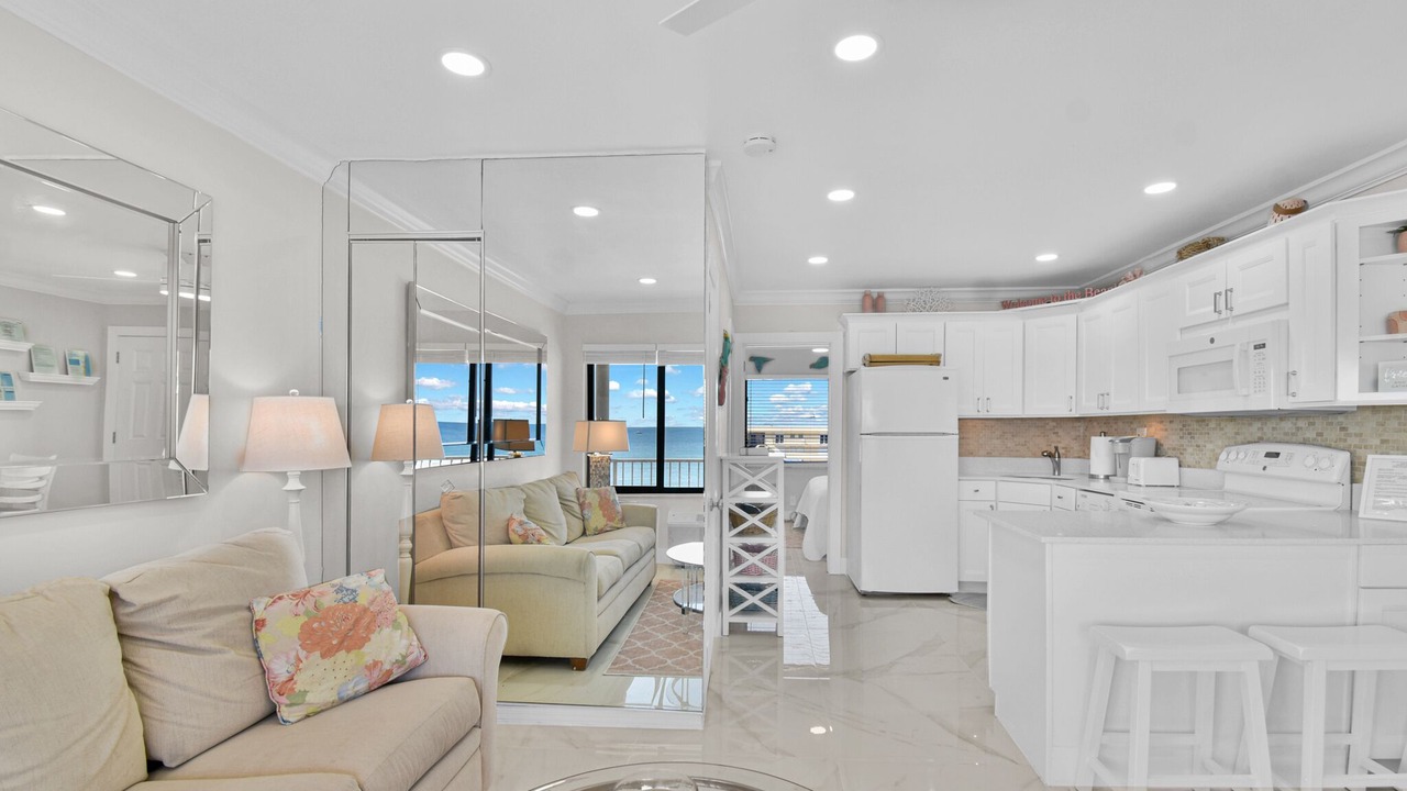 Photo of Livingroom in Hollywood