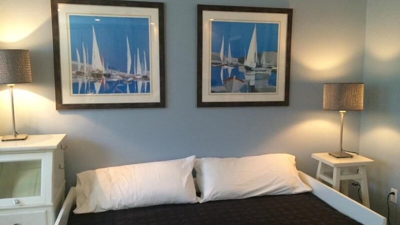 Photo of Bedroom in Hollywood