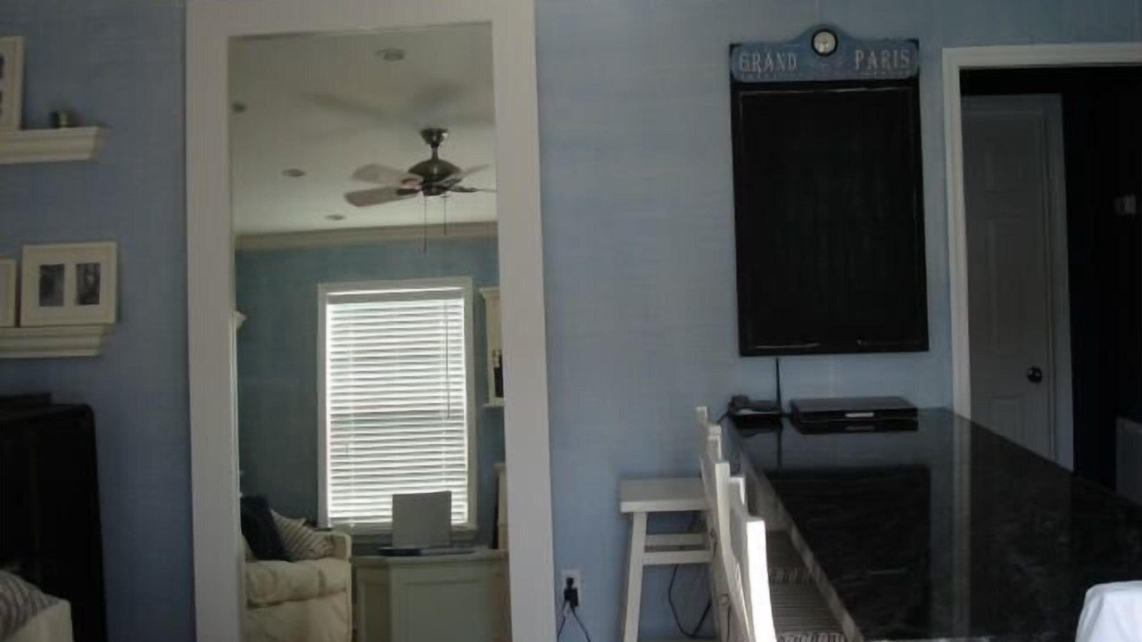Photo of Livingroom in Hollywood