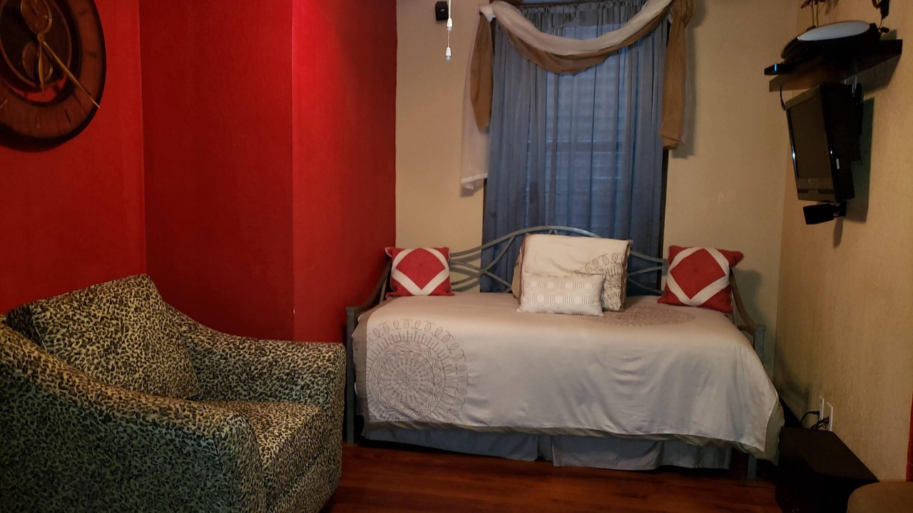 Photo of Bedroom in Galveston