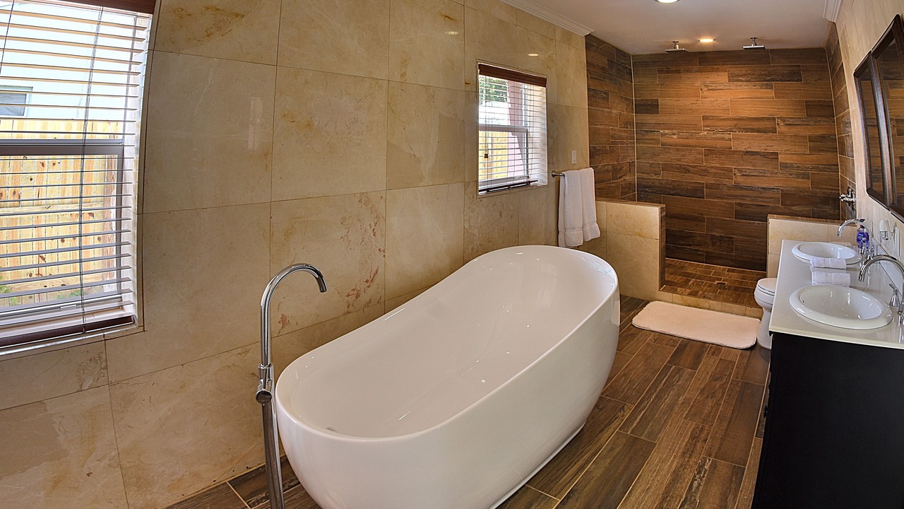 Photo of Bathroom in Highland Garden