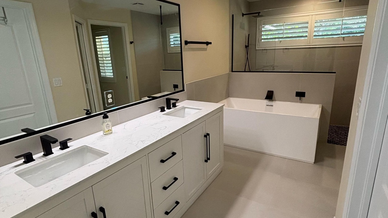 Photo of Bathroom in Central Naples