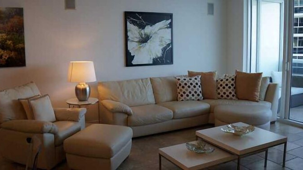Photo of Bedroom in Hallandale Beach