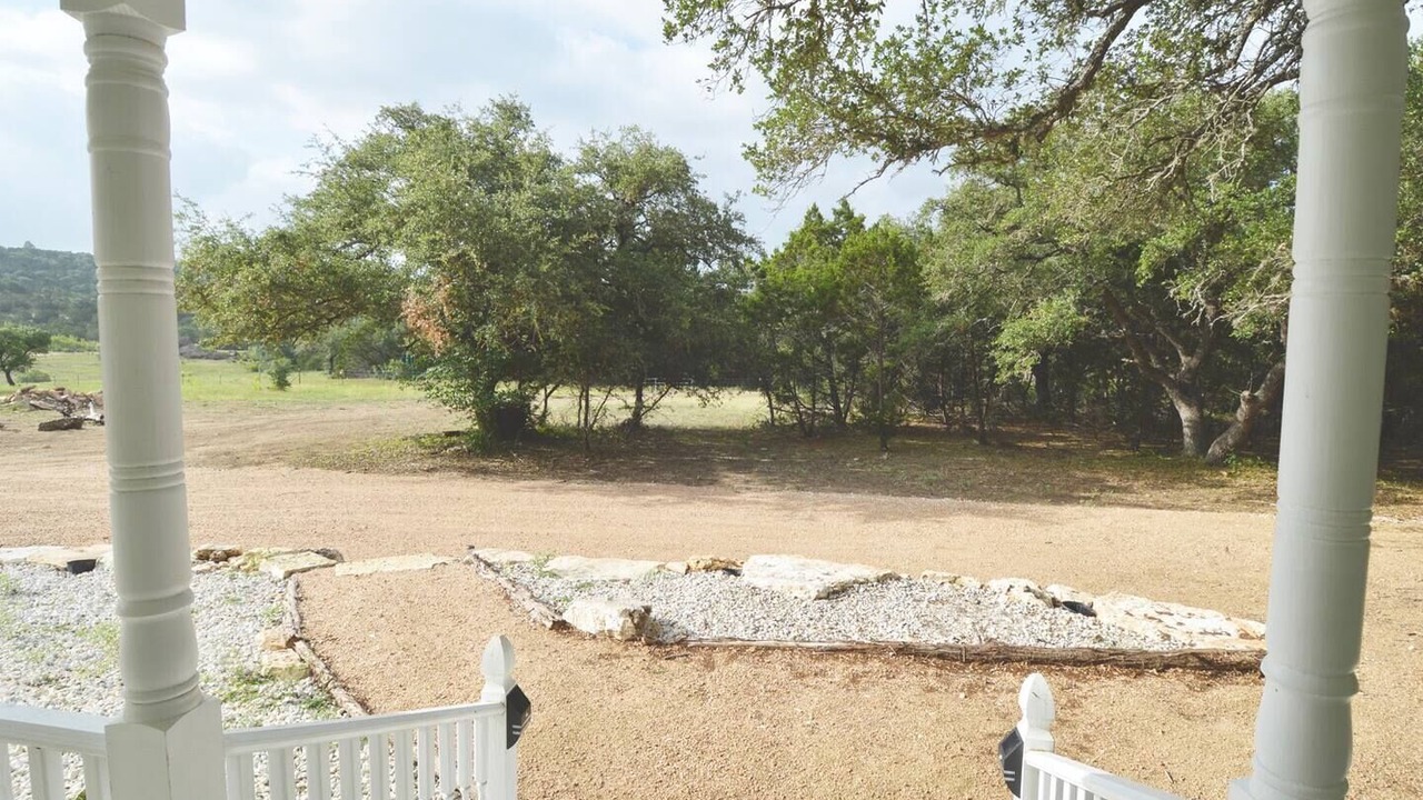 Photo of Outdoor in Canyon Lake