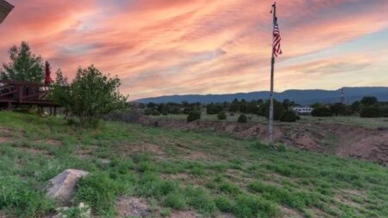 Photo of Others in Sandia Knolls