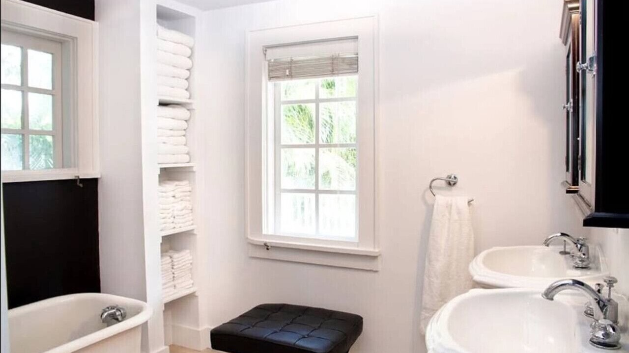 Photo of Bathroom in Sailboat Bend